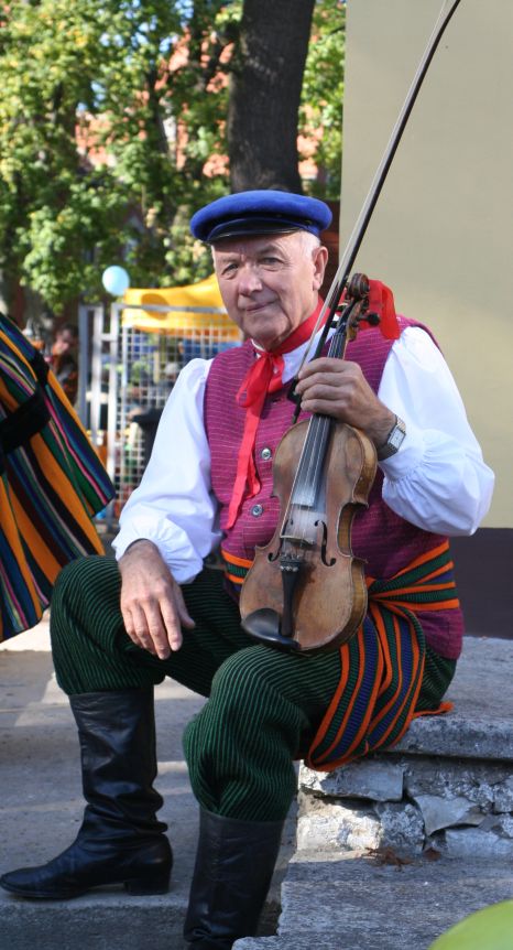 Eugeniusz Rebzda - artysta ludowy z Łaznowa gm. Rokiciny